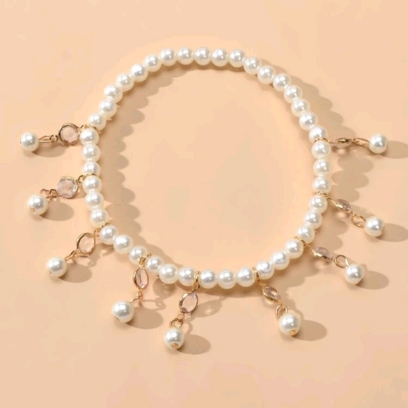 3/$15 - Faux Pearl Decor Anklet - Picture 2 of 4